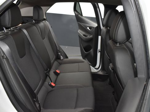 Used 2025 Buick Encore GX Preferred image 26