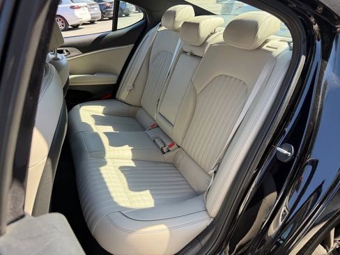 Used 2023 Genesis G70 2.0T w/ Sport Prestige Package image 31