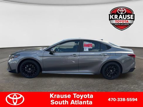 New 2026 Toyota Camry SE w/ Convenience Package FWD image 4