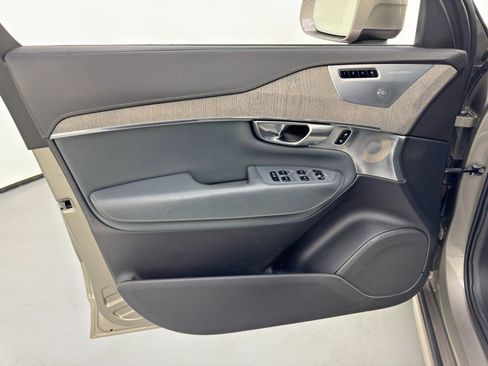 Used 2020 Volvo XC90 T8 Inscription w/ Protection Package image 47