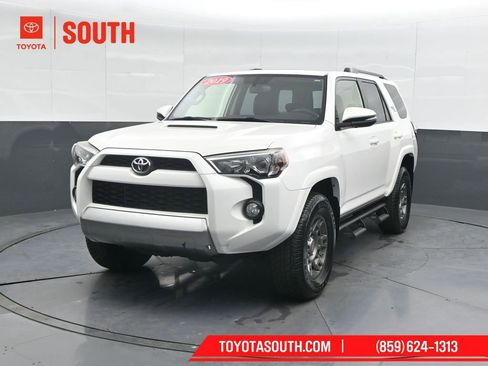 Used 2019 Toyota 4Runner TRD Off-Road Premium image 6