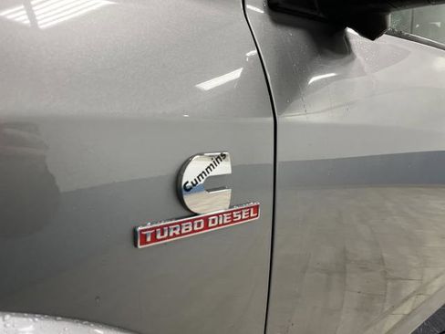 Used 2019 RAM 2500 Laramie image 37