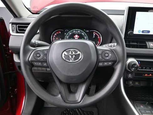 Used 2025 Toyota RAV4 XLE w/ Convenience Package image 6