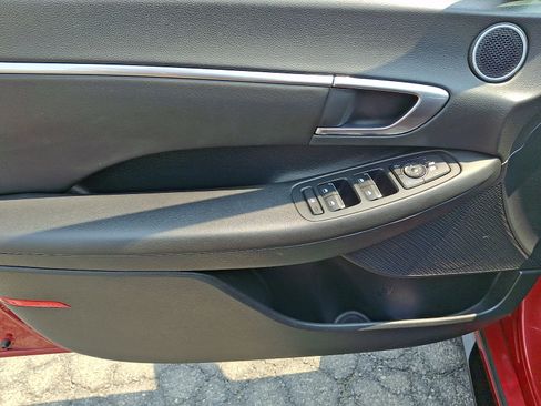 Used 2023 Hyundai Sonata SEL FWD image 11