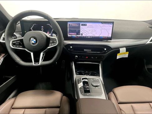New 2026 BMW 330i xDrive Sedan w/ M Sport Package AWD/4WD image 5
