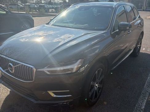 Used 2018 Volvo XC60 T6 Inscription w/ Luxury Seat Package image 5