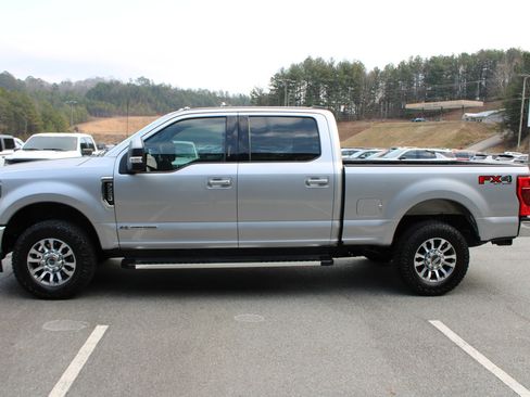 Used 2022 Ford F250 Lariat w/ Lariat Value Package image 6