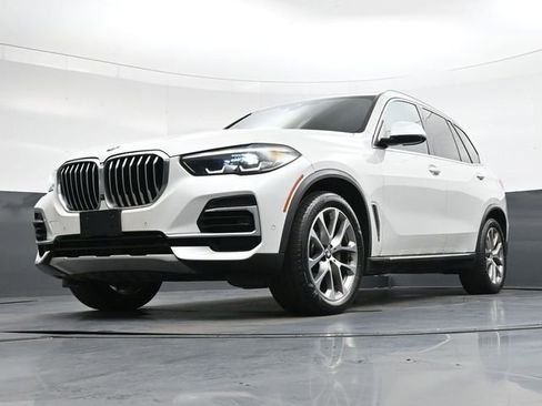 Used 2023 BMW X5 sDrive40i image 37