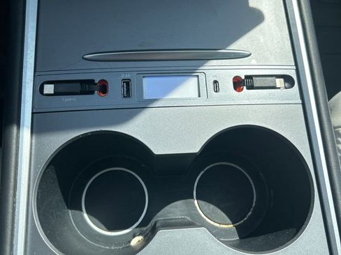 Used 2022 Tesla Model 3 image 17