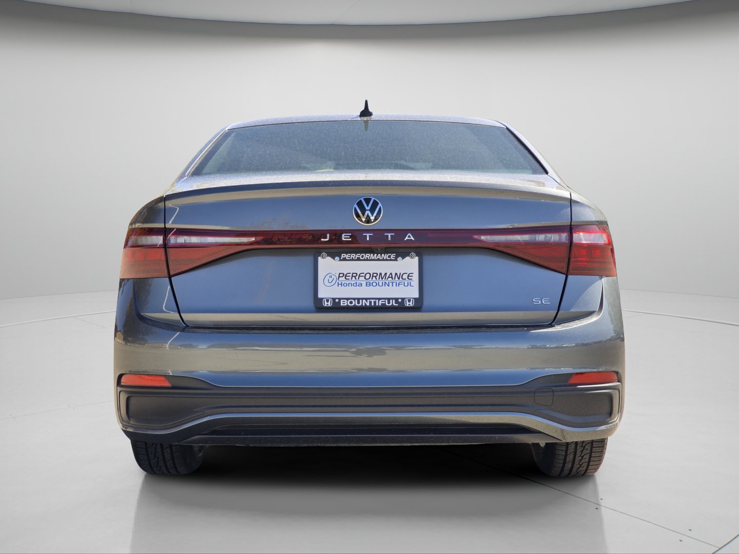 Used 2025 Volkswagen Jetta SE FWD image 24