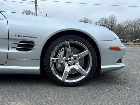 Used 2007 Mercedes-Benz SL 55 AMG image 14