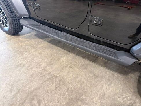 Used 2022 Jeep Wrangler Unlimited Sport w/ Cold Weather Group AWD/4WD image 34