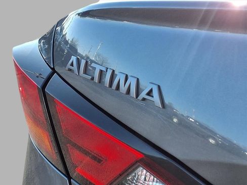 Used 2024 Nissan Altima 2.5 SR image 19