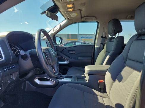 Certified 2022 Nissan Frontier SV w/ Technology Package image 15