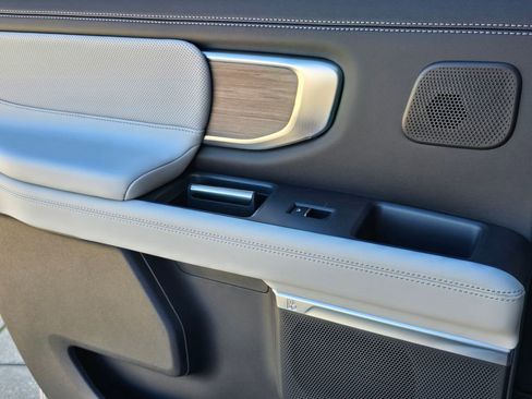 New 2026 Ford Expedition Max Platinum w/ Platinum Ultimate Package image 18