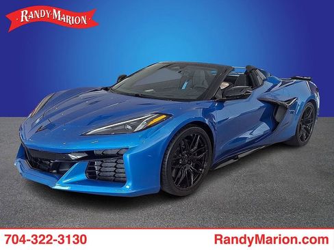 Used 2024 Chevrolet Corvette Z06 image 1