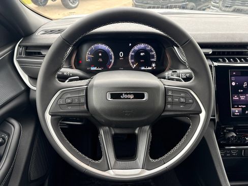 New 2026 Jeep Grand Cherokee L Laredo RWD image 27