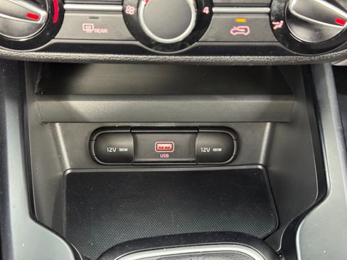 Used 2020 Kia Soul S image 25