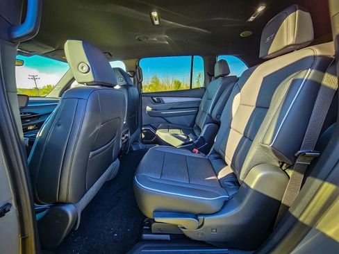 New 2026 Buick Enclave Sport Touring w/ Power Package image 35