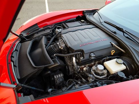 Used 2016 Chevrolet Corvette Stingray Coupe RWD image 51