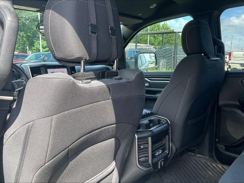 Used 2022 RAM 1500 Big Horn RWD image 37