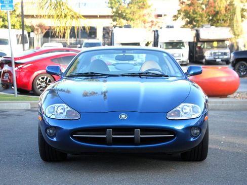Used 1998 Jaguar XK8 Coupe image 2