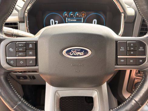 Used 2022 Ford F150 Lariat w/ Equipment Group 502A High AWD/4WD image 29