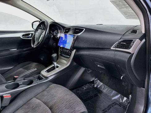 Used 2015 Nissan Sentra SV FWD image 25