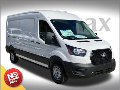 New 2026 Ford Transit 250 148 Medium Roof w/ Load Area Protection Package