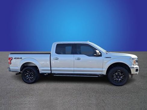 Used 2018 Ford F150 XLT w/ Equipment Group 302A Luxury image 4