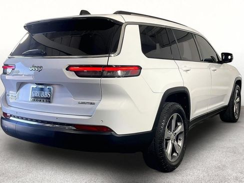 Used 2021 Jeep Grand Cherokee L Limited AWD/4WD image 2