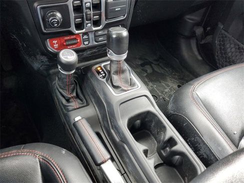 Used 2020 Jeep Gladiator Rubicon w/ Dual Top Group image 27