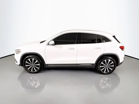 Used 2023 Mercedes-Benz GLA 250 w/ Premium Package image 4