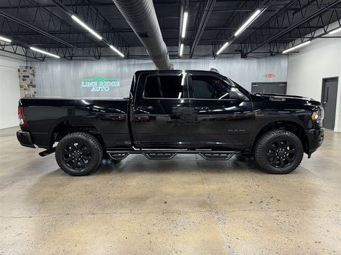 Used 2019 RAM 2500 Big Horn w/ Black Appearance Package AWD/4WD image 16