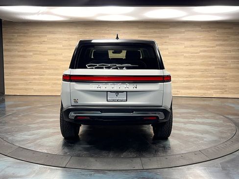 Used 2023 Rivian R1S Adventure image 22