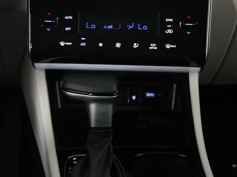 Certified 2024 Hyundai Tucson SEL FWD image 24