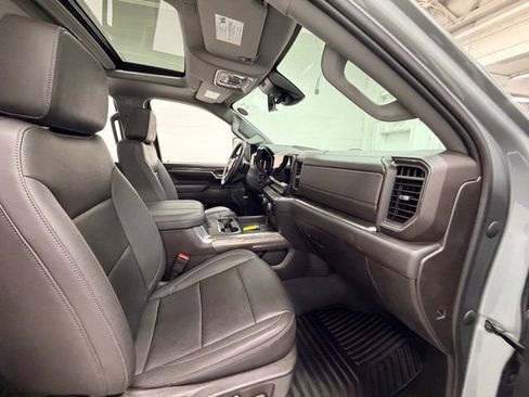 Certified 2024 Chevrolet Silverado 2500 LTZ w/ LTZ Premium Package image 28