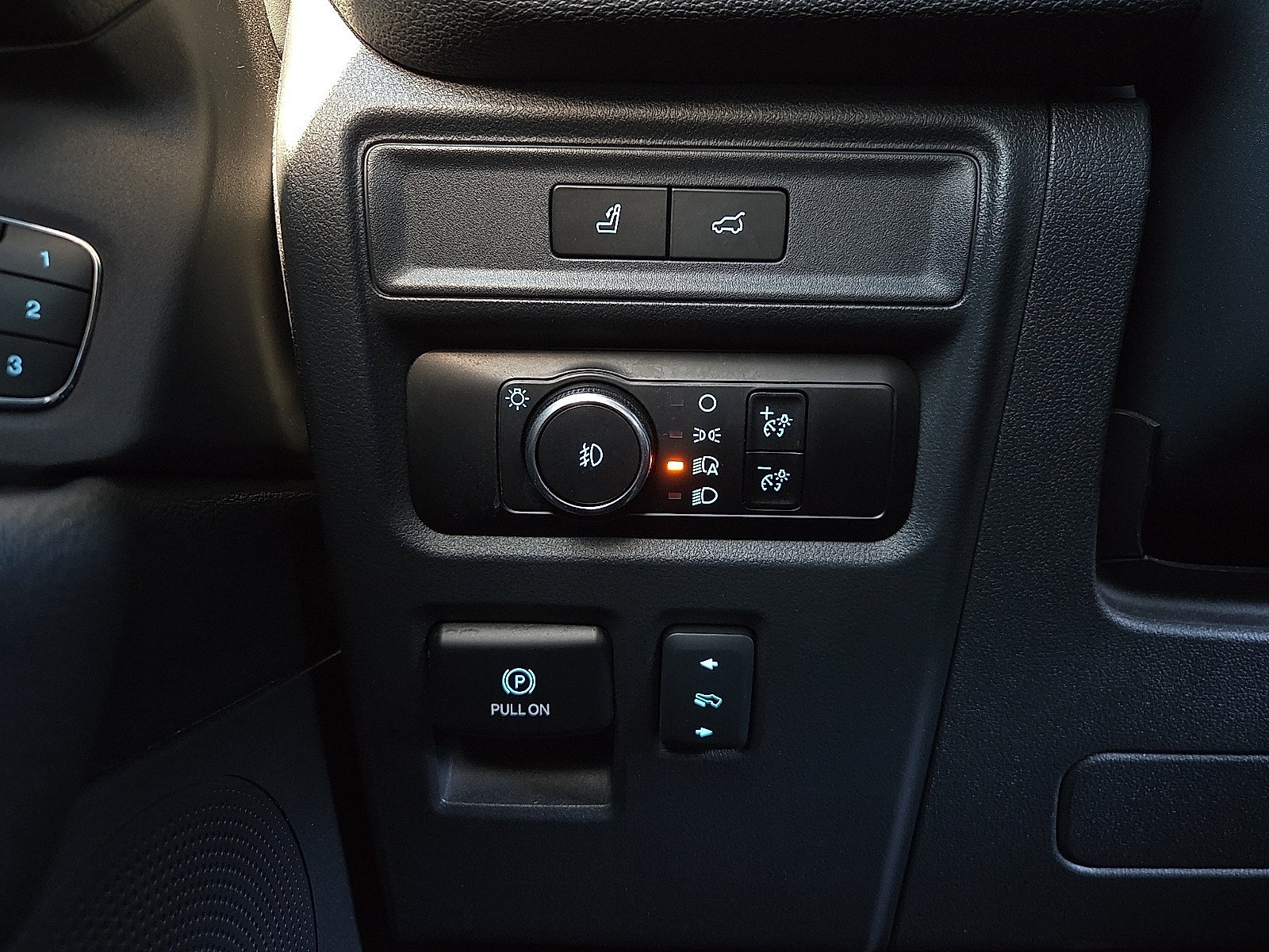 Used 2023 Ford Expedition Limited AWD/4WD image 20