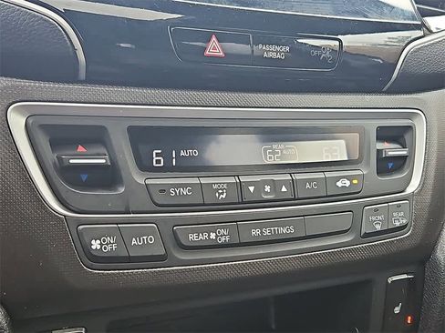 Used 2023 Honda Passport TrailSport image 13