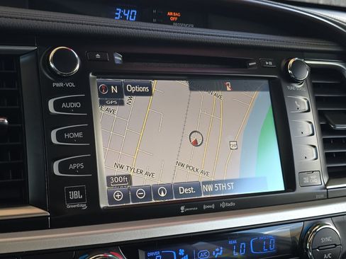 Certified 2019 Toyota Highlander AWD Hybrid image 20