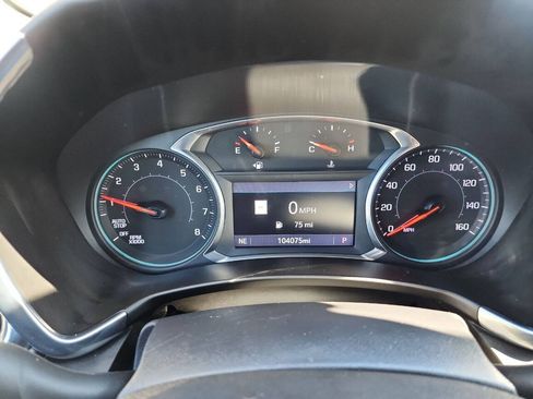 Used 2021 Chevrolet Equinox LT FWD image 14