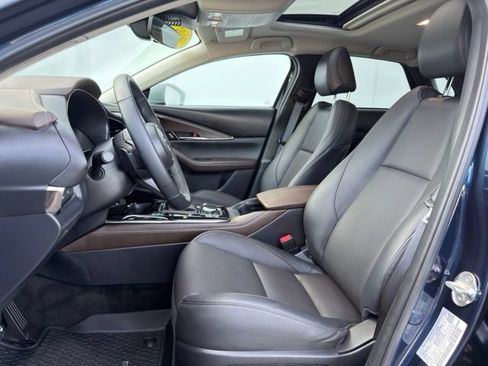Used 2025 MAZDA CX-30 AWD 2.5 S w/ Premium Package image 21