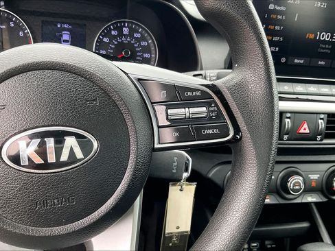 Used 2021 Kia Forte LXS FWD image 48