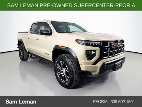 Used 2024 GMC Canyon AT4 image 1