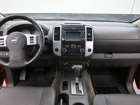 Used 2013 Nissan Frontier PRO-4X w/ Pro-4x Luxury Pkg AWD/4WD image 10