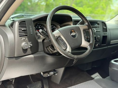 Used 2013 Chevrolet Silverado 1500 LT w/ All-Star Edition AWD/4WD image 10