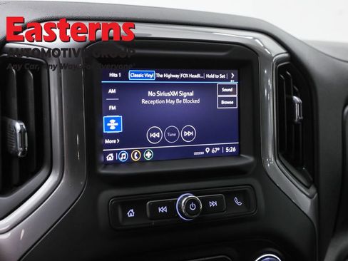 Used 2022 Chevrolet Silverado 1500 Custom image 18