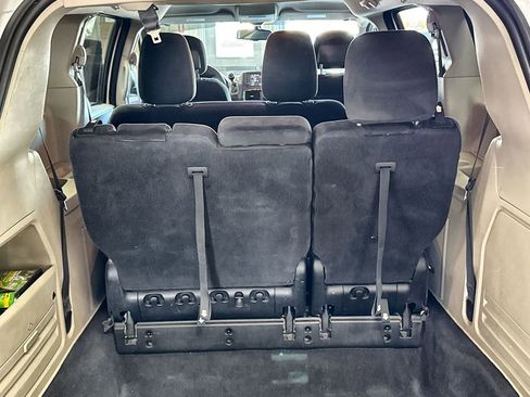 Used 2017 Dodge Grand Caravan SE w/ Power Window Group image 27