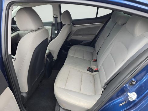Used 2018 Hyundai Elantra SEL FWD image 25