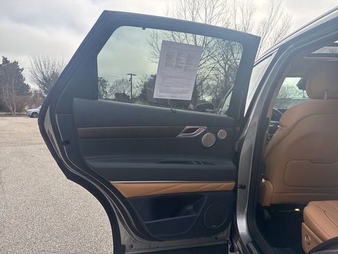 Used 2024 Genesis GV80 2.5T w/ Advanced Package AWD/4WD image 23